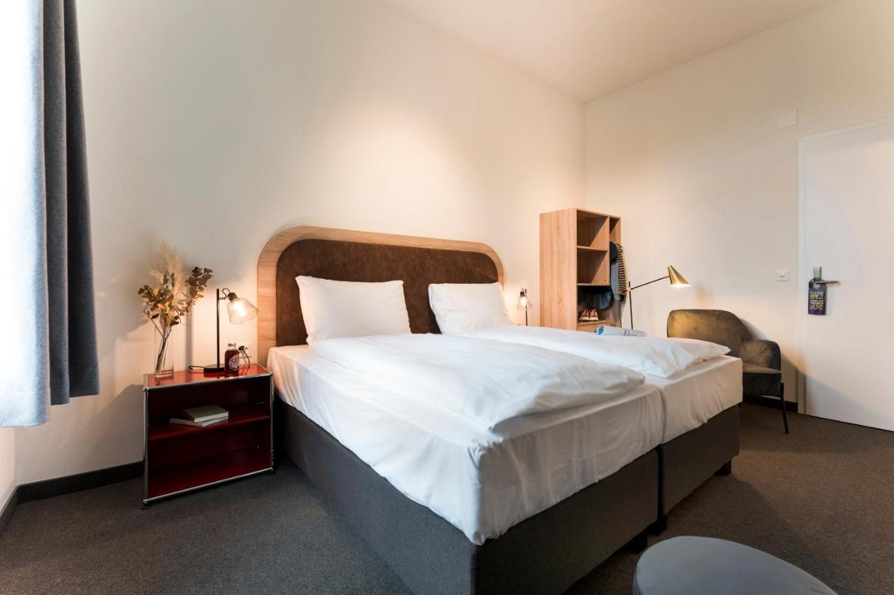 Münsingen Koncept Hotel Loeie מראה חיצוני תמונה