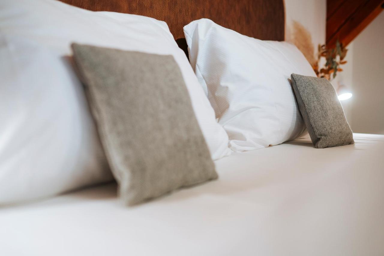 Münsingen Koncept Hotel Loeie מראה חיצוני תמונה